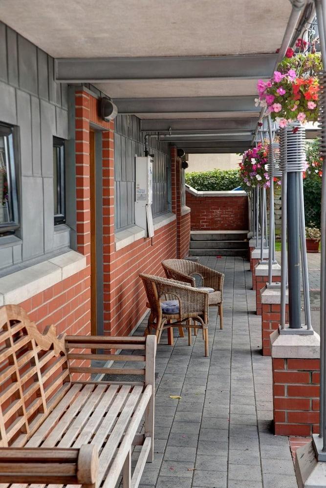 Country Glen Lodge Christchurch Ngoại thất bức ảnh